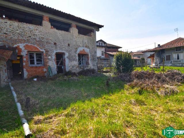 Villa Indipendente in affitto a Fandaglia, Piemonte