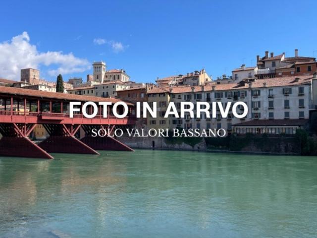 Villa Indipendente in affitto a Angarano, Bassano Del Grappa