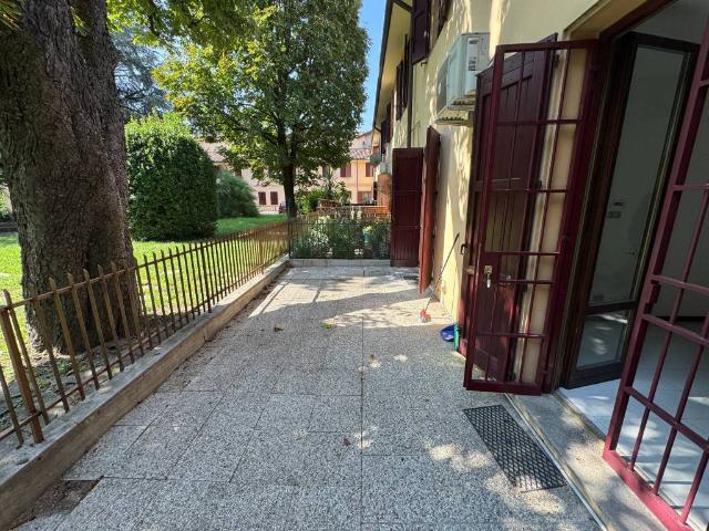 Villa Indipendente in affitto a Casteldebole, Bologna