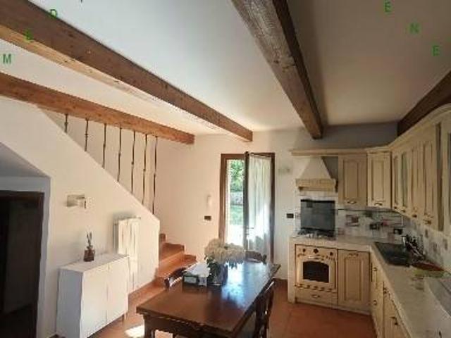 Villa Indipendente in affitto a Borgo San Lorenzo, Firenze