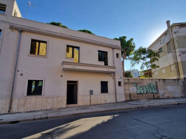 Villa Indipendente in affitto a Centro, Puglia