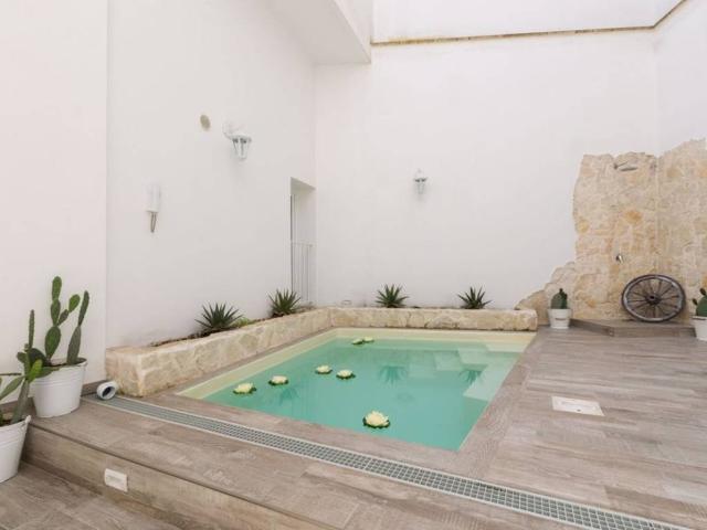 Villa Indipendente in affitto a Centro, Puglia