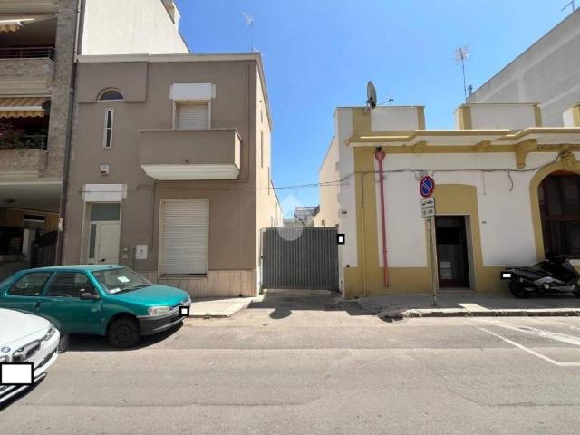 Villa Indipendente in affitto a Cappuccini, Puglia