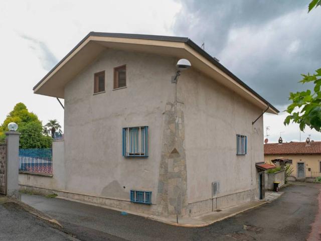 Villa Indipendente in affitto a Piemonte, Torino