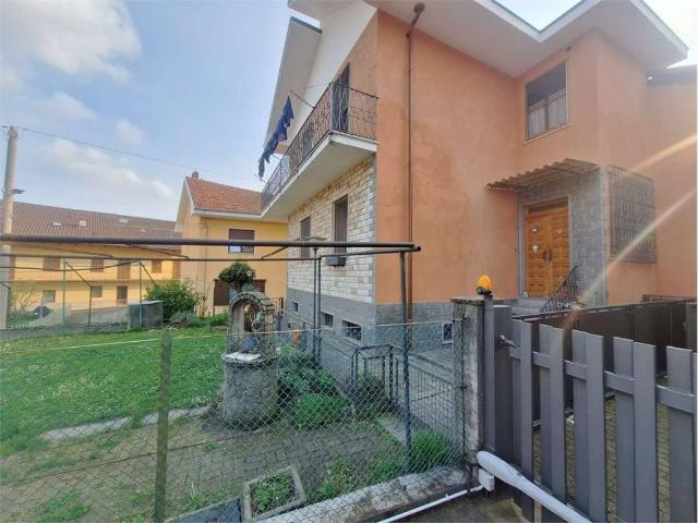 Villa Indipendente in affitto a Unione Montana di Comuni delle Valli di Lanzo, Ceronda e Casternone, Piemonte