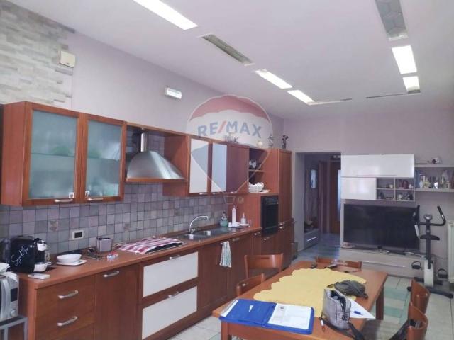 Villa Indipendente in affitto a Caltagirone, Canalotto