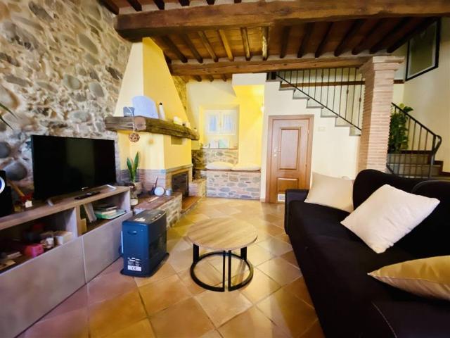 Villa Indipendente in affitto a Capannori, Toscana