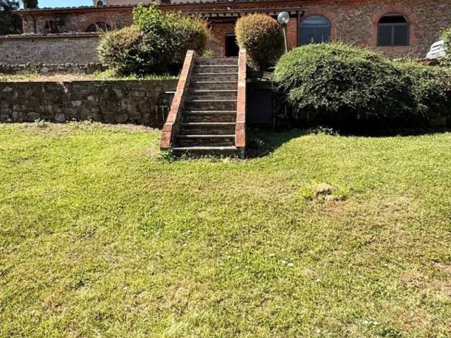 Villa Indipendente in affitto a Camigliano Santa Gemma, Capannori