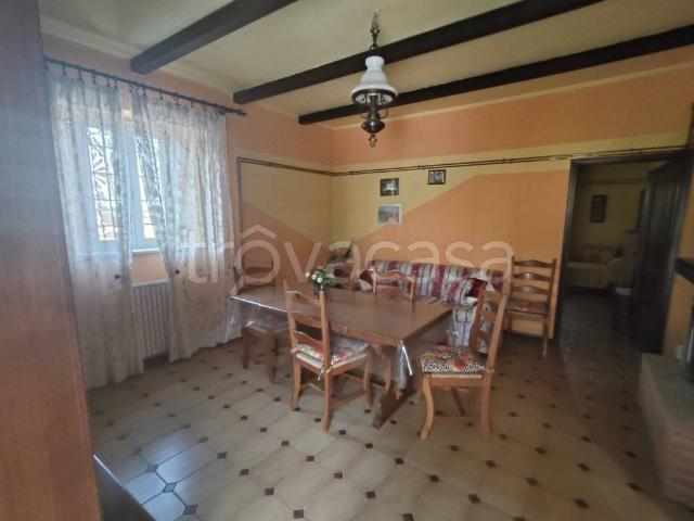 Villa Indipendente in affitto a Castel San Giovanni, Reggio Emilia