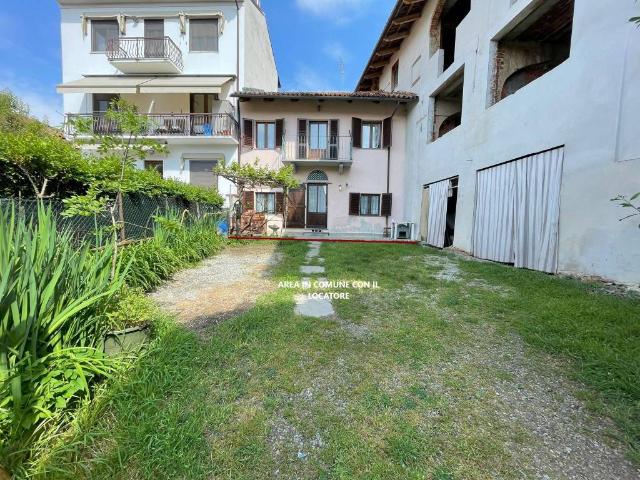Villa Indipendente in affitto a Piemonte, Asti