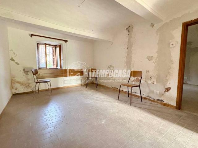 Villa Indipendente in affitto a Ruadamonte, Piemonte