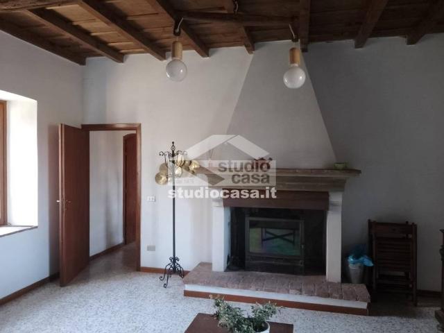 Villa Indipendente in affitto a San Biagio, Codogno