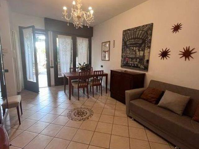 Villa Indipendente in affitto a Comacchio, Reggio Emilia