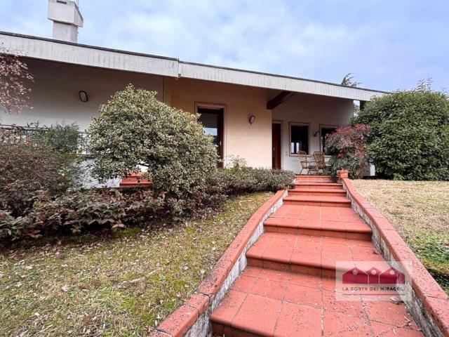 Villa Indipendente in affitto a Olmo, Creazzo