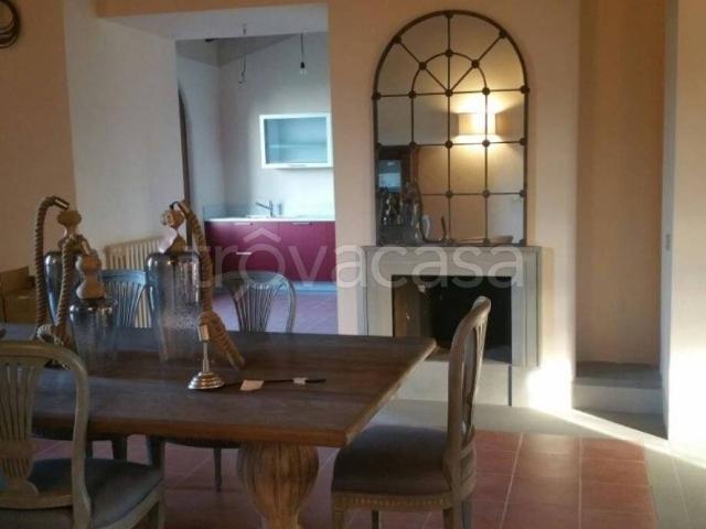 Villa Indipendente in affitto a Unione dei Comuni Circondario dell'Empolese Valdelsa, Empoli