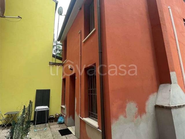 Villa Indipendente in affitto a Ostellato, Reggio Emilia