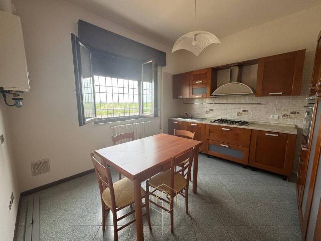 Villa Indipendente in affitto a Ferrara, Reggio Emilia