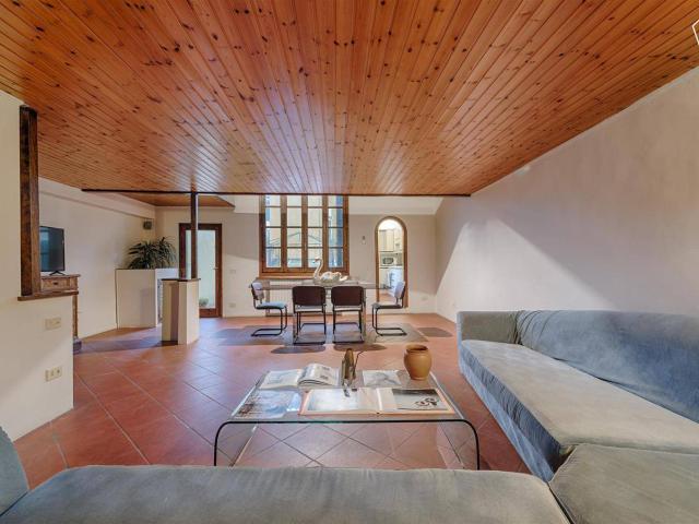 Villa Indipendente in affitto a Quartiere 1, Firenze