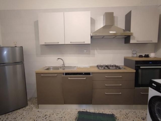 Villa Indipendente in affitto a Floridia, Sicilia