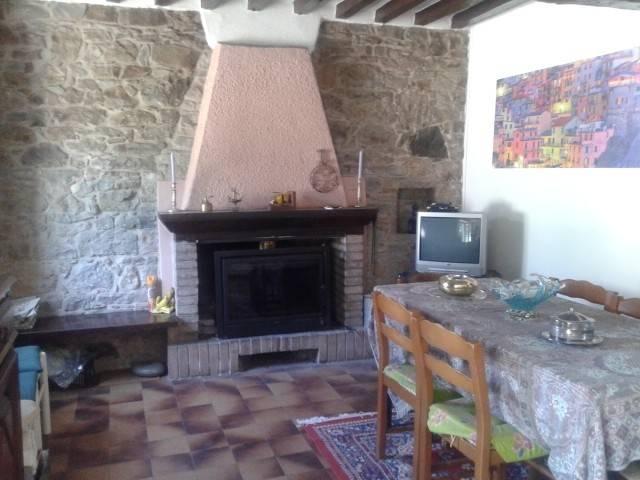 Villa Indipendente in affitto a Citerna, Fornovo Di Taro