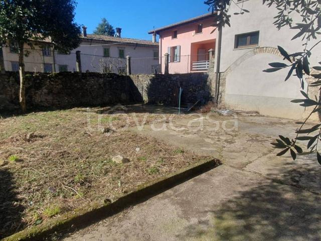 Villa Indipendente in affitto a Cirano, Gandino