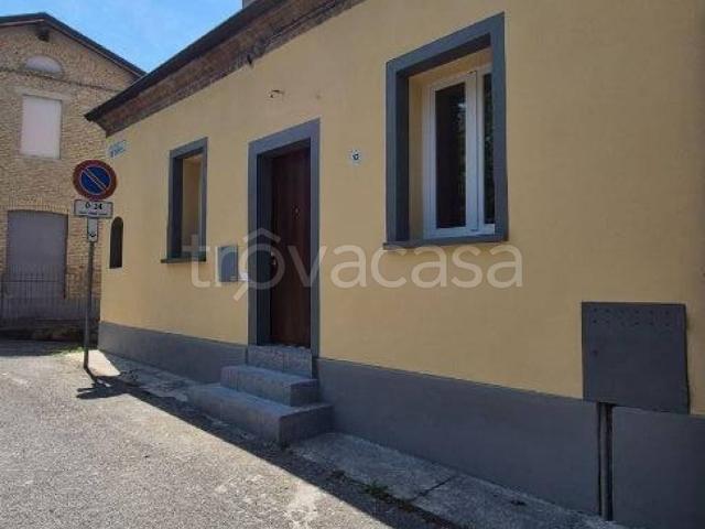 Villa Indipendente in affitto a Latina, Lazio