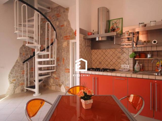 Villa Indipendente in affitto a Guardea, Umbria
