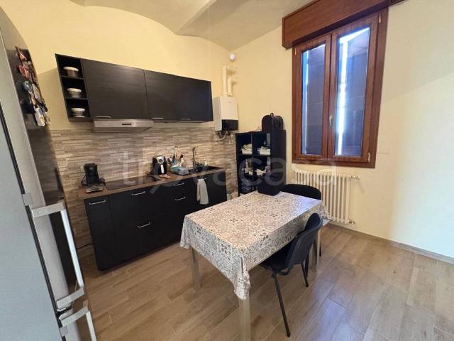 Villa Indipendente in affitto a Bassa Reggiana, Re