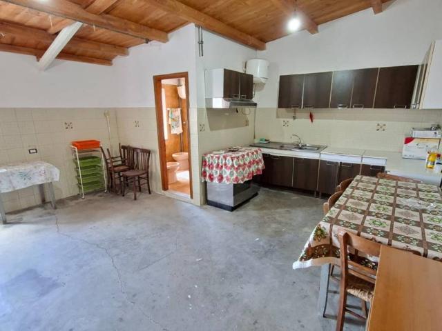 Villa Indipendente in affitto a Rione San Nicola, Calabria