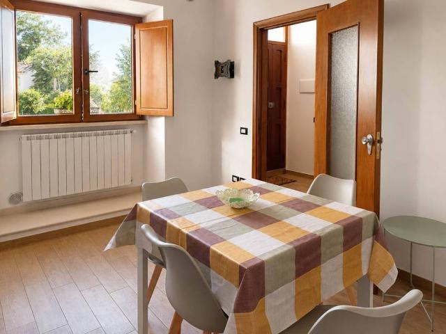 Villa Indipendente in affitto a Cansatessa, Tornimparte