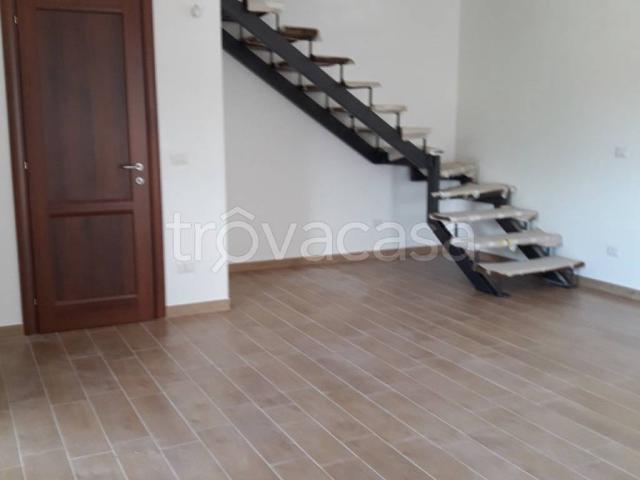 Villa Indipendente in affitto a Celano, Abruzzo