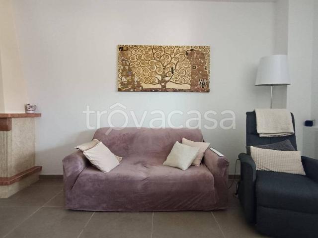 Villa Indipendente in affitto a Micheloni, Montecarlo