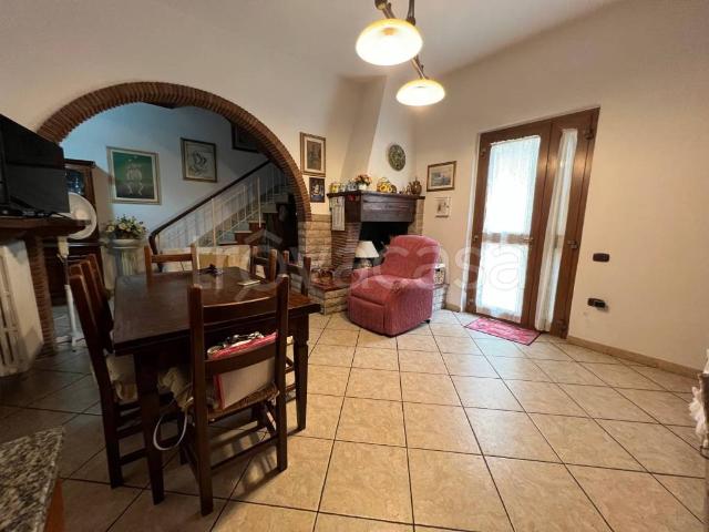 Villa Indipendente in affitto a Lastra A Signa, Toscana