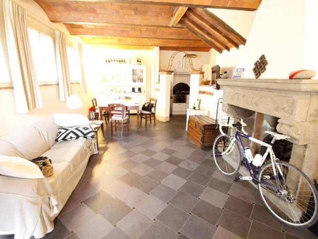 Villa Indipendente in affitto a San Concordio, Bagni Di Lucca Ponte