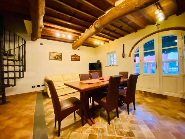 Villa Indipendente in affitto a Sant'Anna, Bagni Di Lucca Ponte