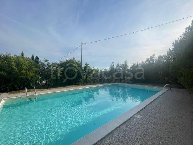 Villa Indipendente in affitto a Magione, Umbria