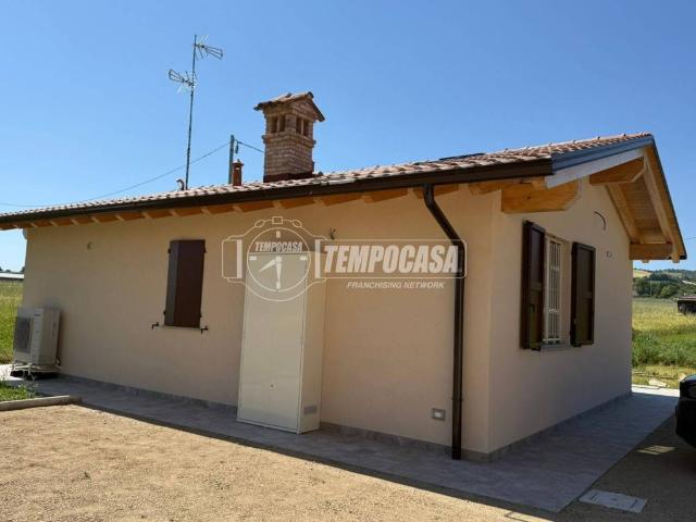 Villa Indipendente in affitto a Unione dei comuni del Distretto Ceramico, Maranello