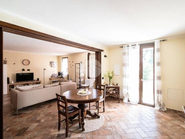 Villa Indipendente in affitto a Marcaria, Lombardia