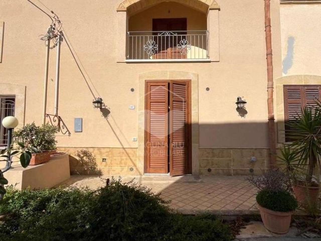 Villa Indipendente in affitto a Marsala, Sicilia