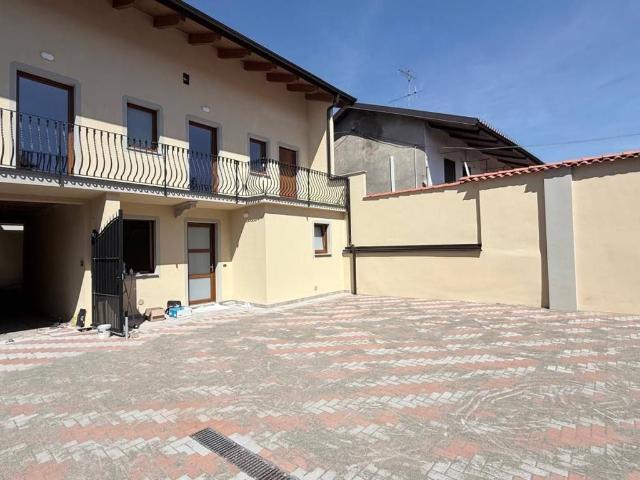 Villa Indipendente in affitto a Piemonte, Torino