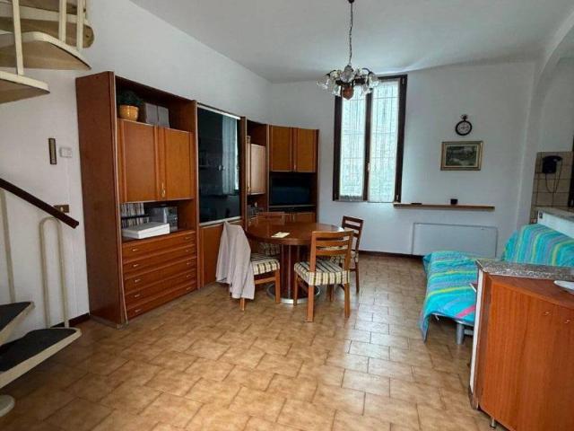 Villa Indipendente in affitto a Padova, Milano