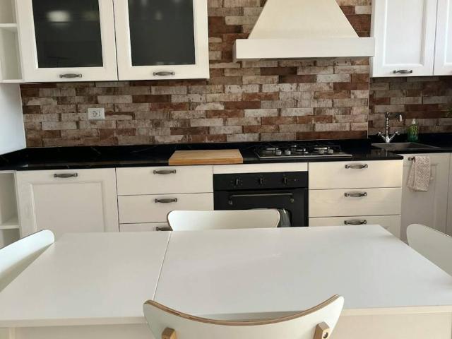 Villa Indipendente in affitto a Milano