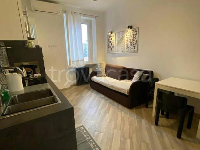 Villa Indipendente in affitto a Certosa di San Donato, San Donato Milanese