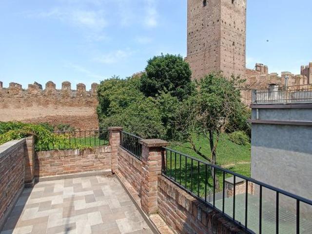 Villa Indipendente in affitto a Montagnana, Veneto