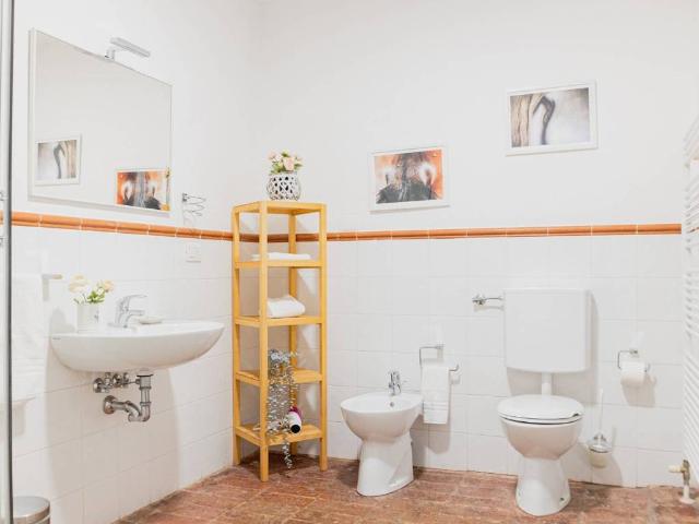 Villa Indipendente in affitto a Unione dei comuni Valli del Reno, Lavino e Samoggia, Monte San Pietro