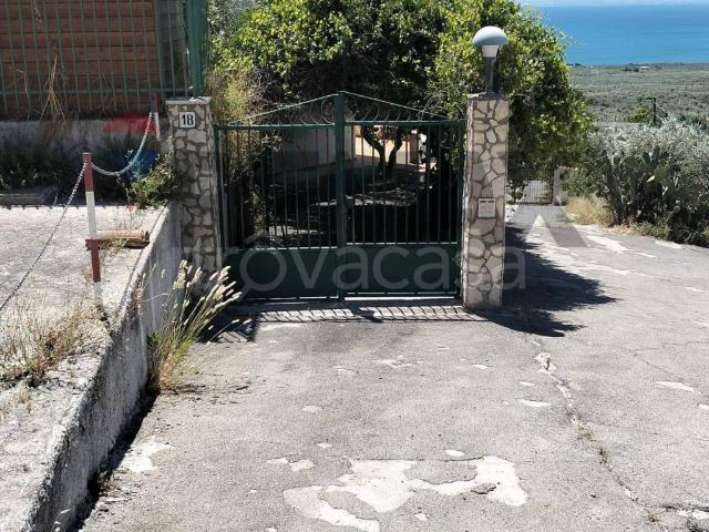 Villa Indipendente in affitto a Puglia, Foggia