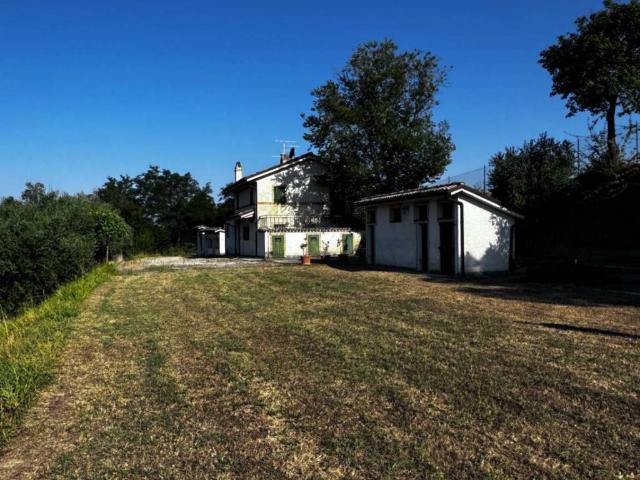 Villa Indipendente in affitto a Marche, Fermo