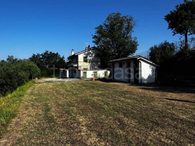 Villa Indipendente in affitto a Marche, Fermo