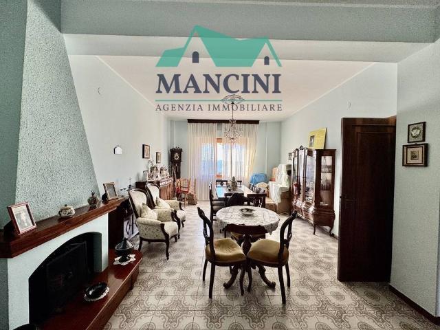 Villa Indipendente in affitto a Morro D'alba, Ancona