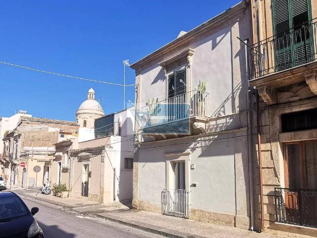 Villa Indipendente in affitto a Noto, Sicilia